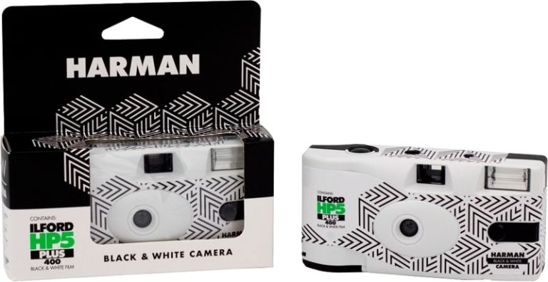 Harman Ilford HP5 Plus 400 mustvalge ühekordne kaamera 27 kaadrit, käsiilmutus